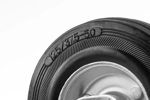 FRC 54 - Промышленное усиленное колесо 125 мм (площ., непов., черн. рез., роликоподш.)